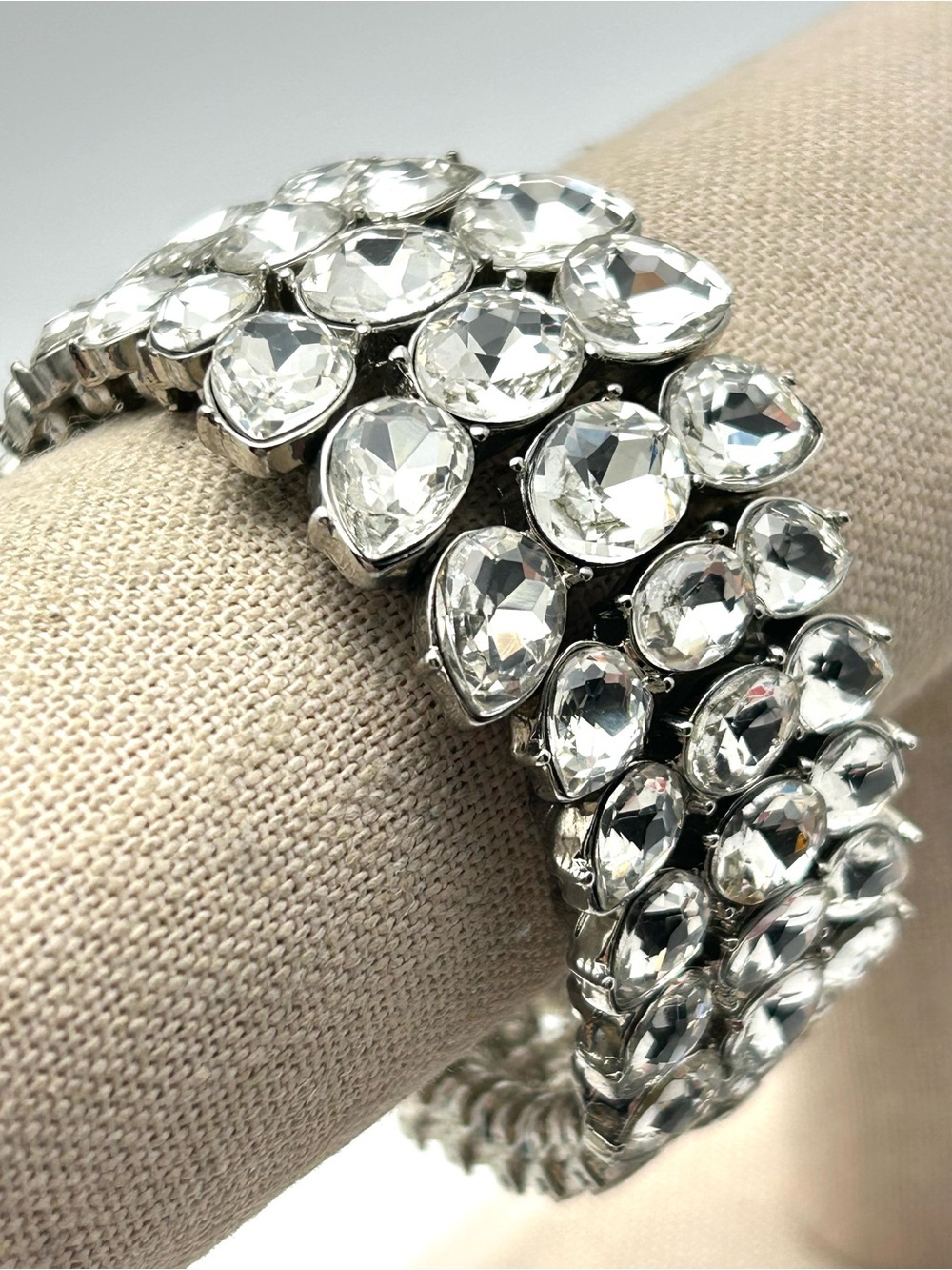 BaubleBar Jeweled Stretch Bracelet